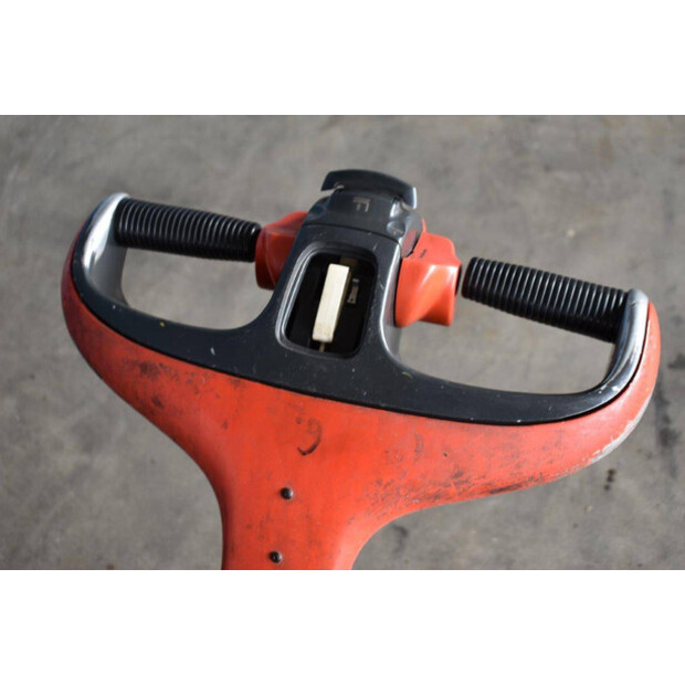 2011 Linde L14-42492175