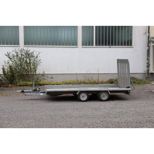 2012 هابرت TA-42492531