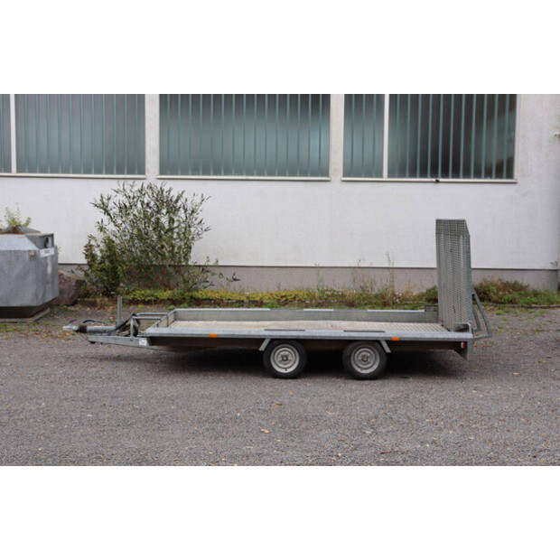 2012 هابرت TA-42492532