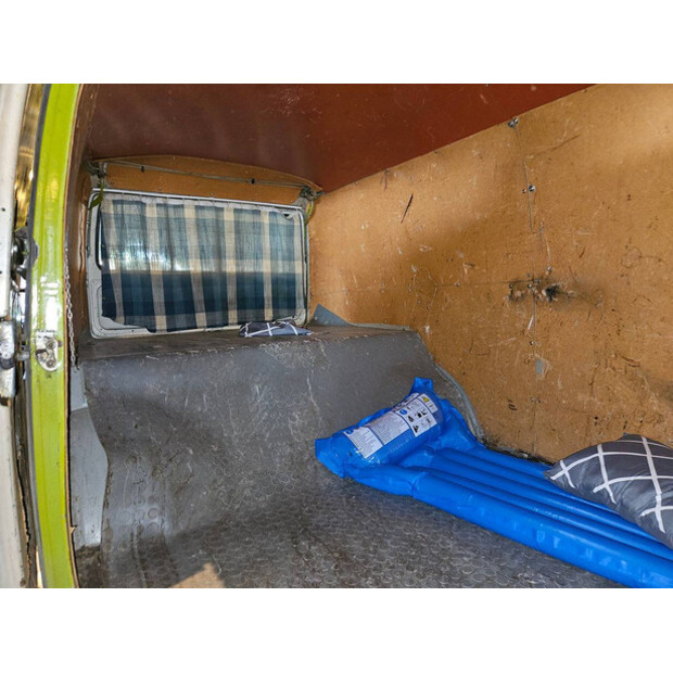 1976 Volkswagen T2I-42492810