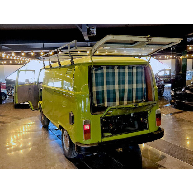 1976 Volkswagen T2I-42492827
