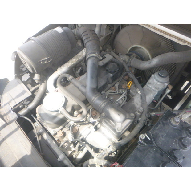 2010 نيسان YG1F2A30-42493053