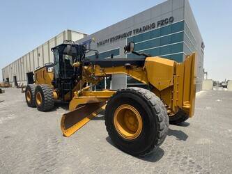 Image de NIVELEUSES 2018 Caterpillar 14M