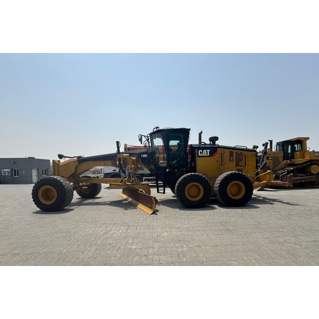 2018 Caterpillar 14M-42493435