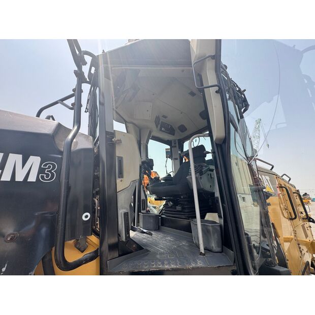 2018 Caterpillar 14M-42493440