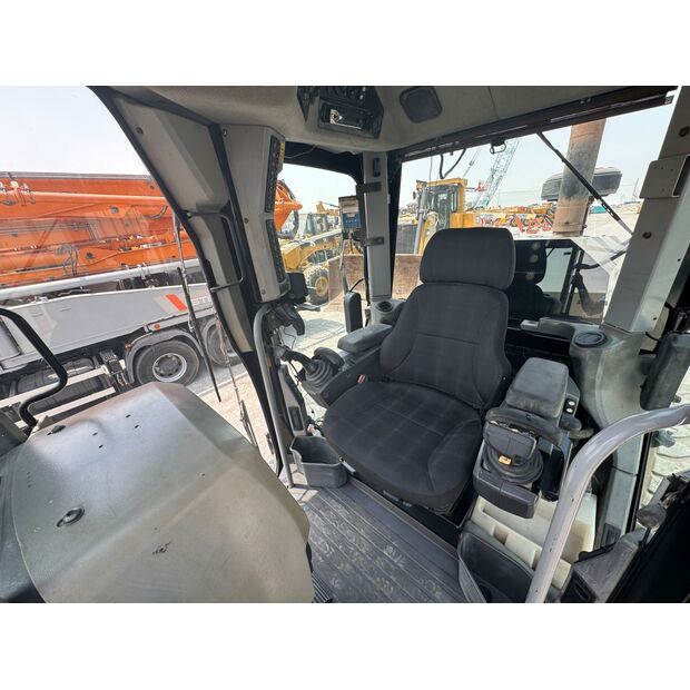 2018 Caterpillar 14M-42493441
