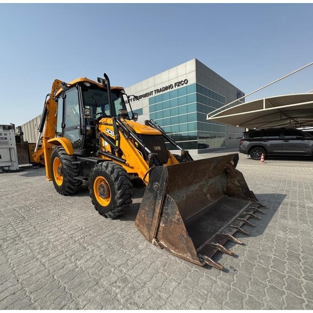 2024 JCB 3DX-42493458