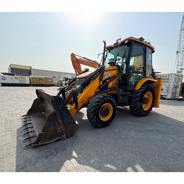 2024 JCB 3DX-42493461