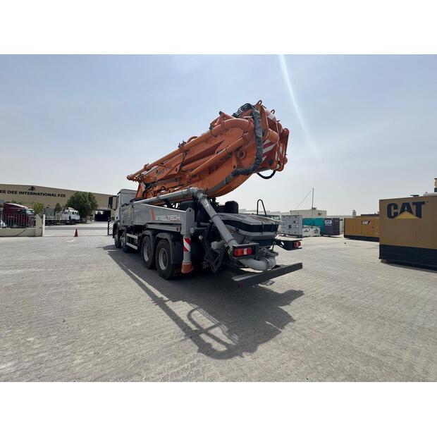 2022 Mercedes-Benz K42L-42493476