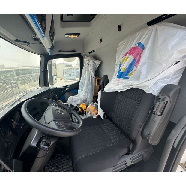 2022 Mercedes-Benz K42L-42493481