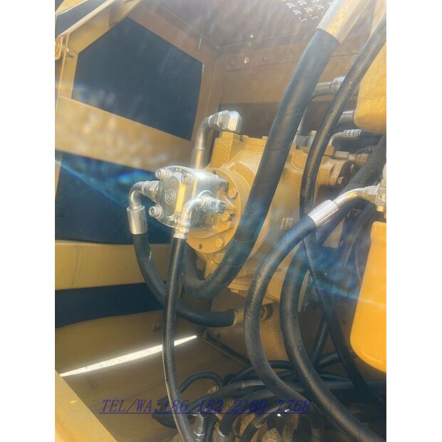 2023 كوماتسو PC60-8-42493525