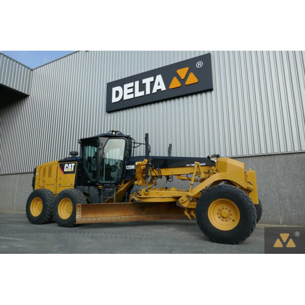 2018 Caterpillar 120M2-42493902