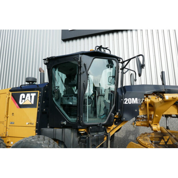 2018 Caterpillar 120M2-42493920