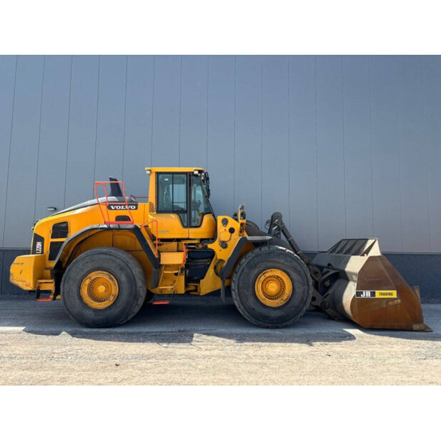 2017 Volvo L220H-42494197