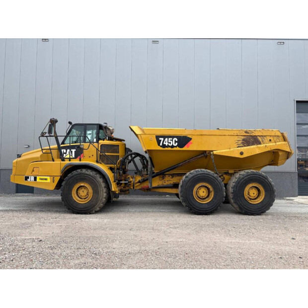2017 Caterpillar 745C-42494485