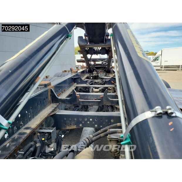 2013 فولفو FMX 410-42496058