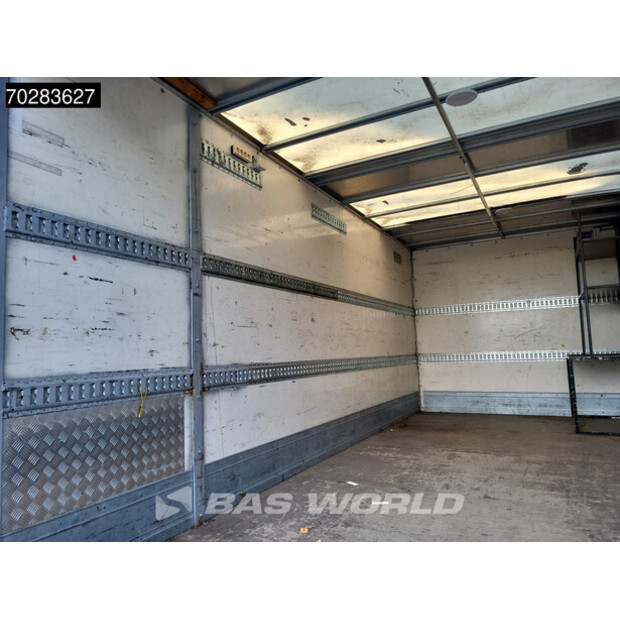 2011 Mercedes-Benz ATEGO 818-42496103