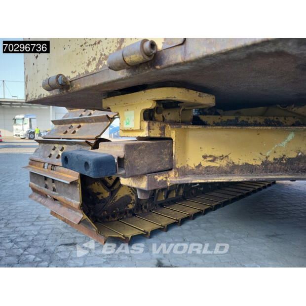 2011 Caterpillar D6N LGP-42496539