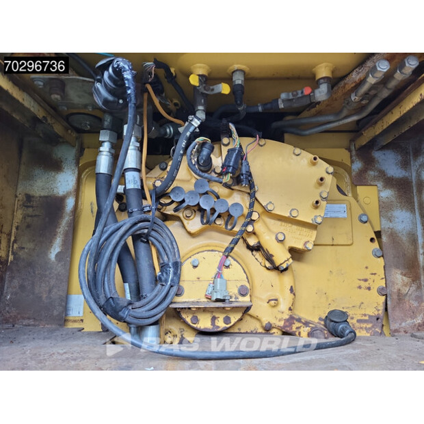2011 Caterpillar D6N LGP-42496553