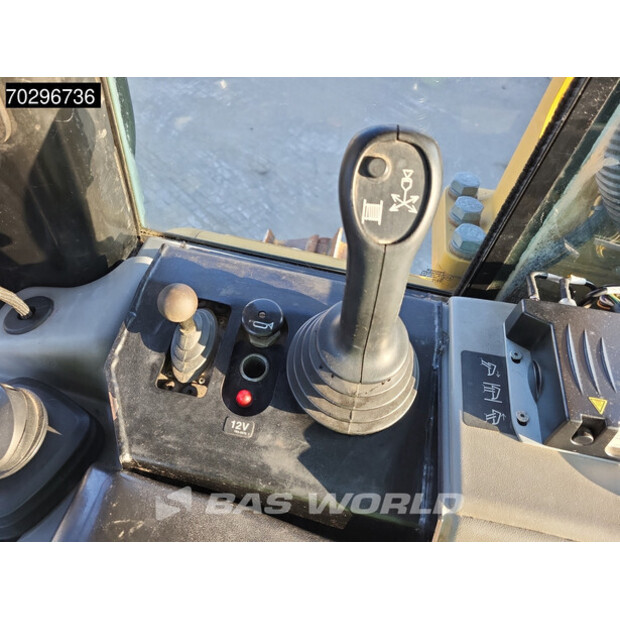 2011 Caterpillar D6N LGP-42496558