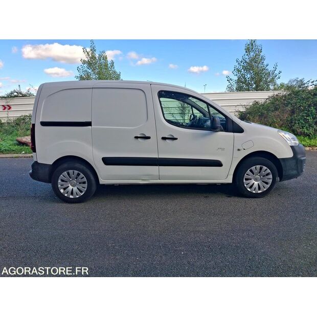 2017 Citroen BERLINGO-42508268