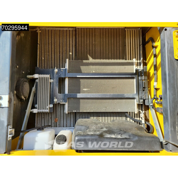 2018 كوماتسو PW180-11-42515132
