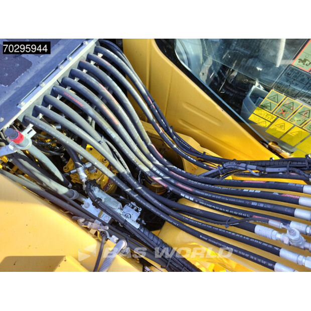 2018 كوماتسو PW180-11-42515135