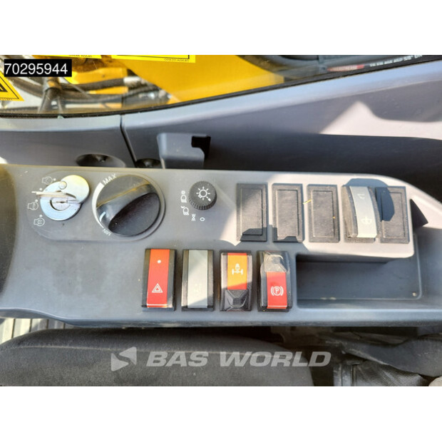 2018 كوماتسو PW180-11-42515149