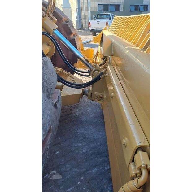 2013 كاتربيلر 824H-42515235