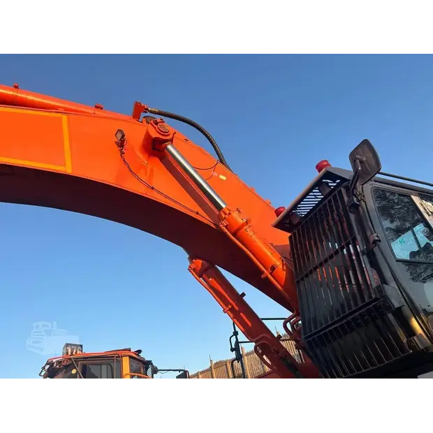 2014 Hitachi ZX870LCH-3-42515407