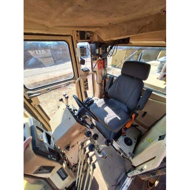 2004 كاتربيلر 16H-42515427