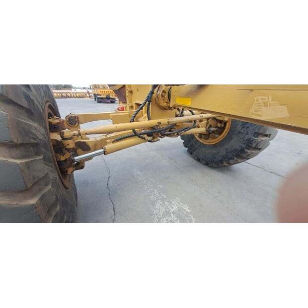2000 كاتربيلر 16H-42515476