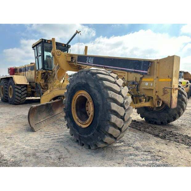 2002 Caterpillar 24H-42515619