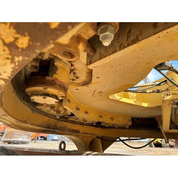 2002 Caterpillar 24H-42515640