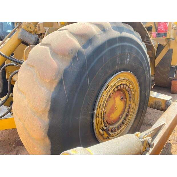 2007 كاتربيلر 824H-42516072