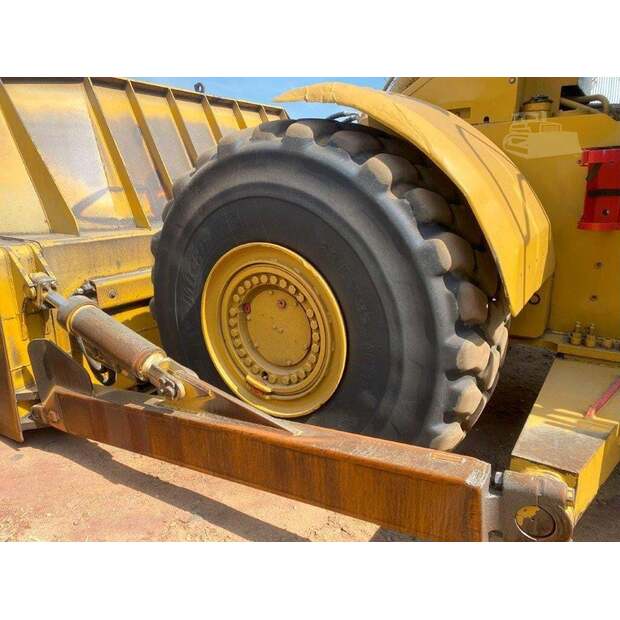 2007 كاتربيلر 824H-42516087