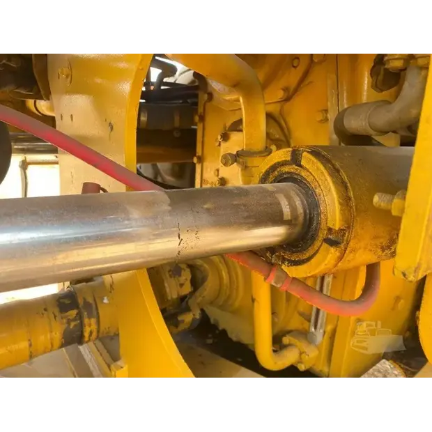 2007 كاتربيلر 824H-42516106