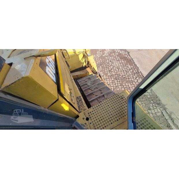 2006 Caterpillar D6R-42516264