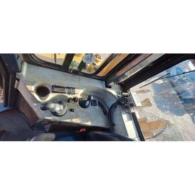 2006 Caterpillar D6R-42516276