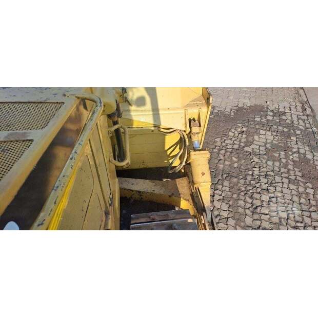 2006 Caterpillar D6R-42516300