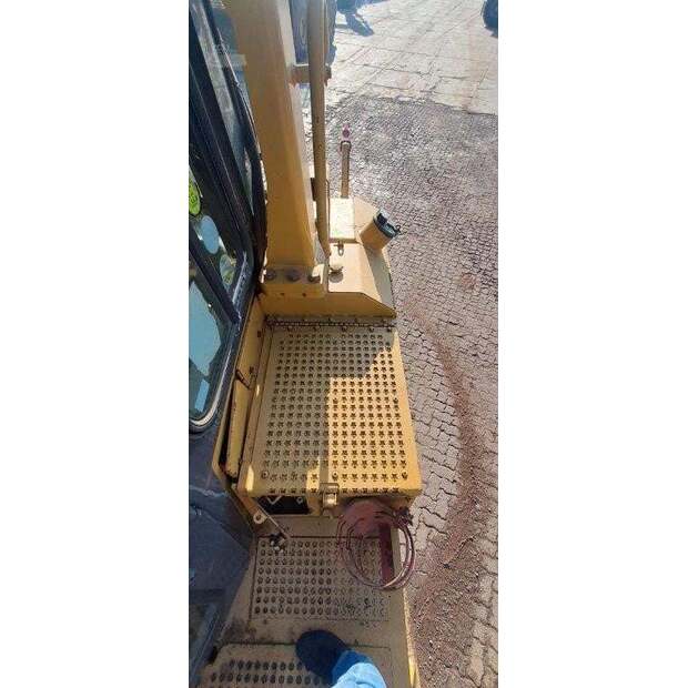 2006 Caterpillar D6R-42516308
