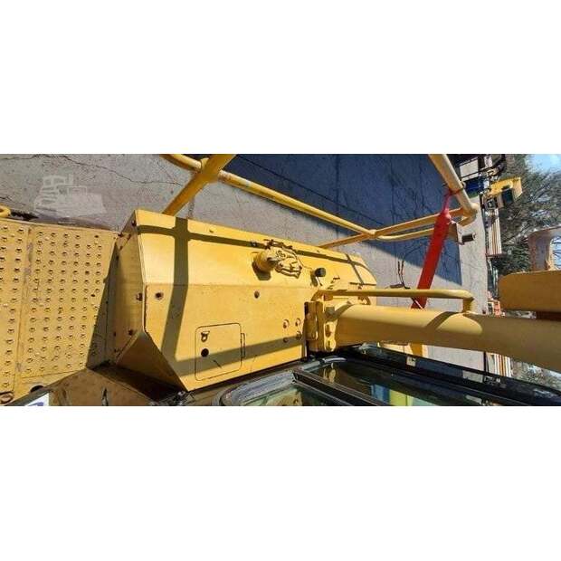 2014 Caterpillar D8R-42516324