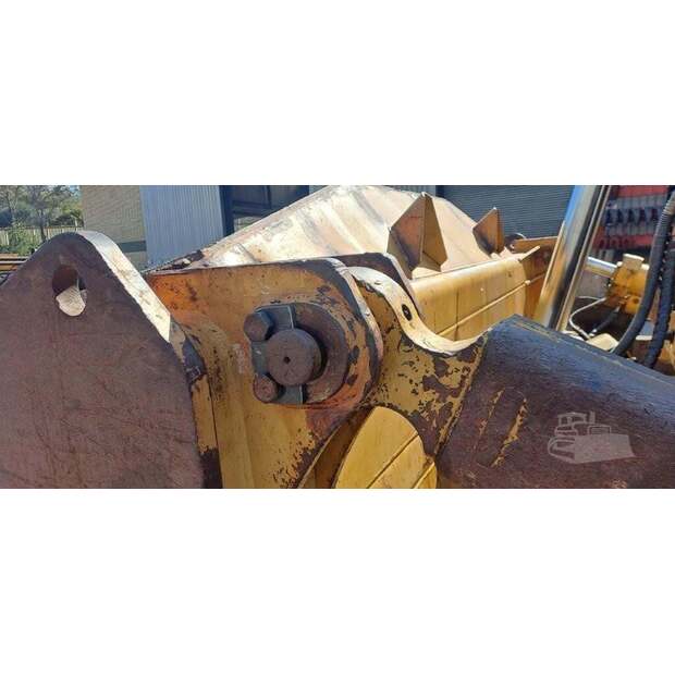 2014 Caterpillar D8R-42516385