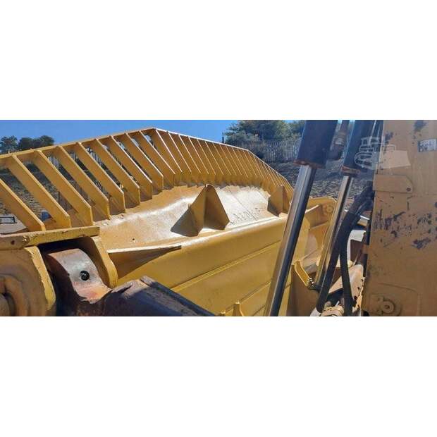 2014 كاتربيلر D8R-42516411