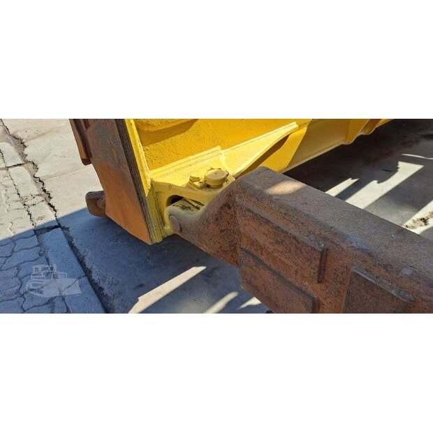 2014 كاتربيلر D8R-42516437
