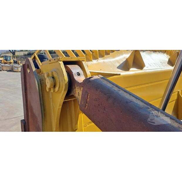 2014 كاتربيلر D8R-42516444