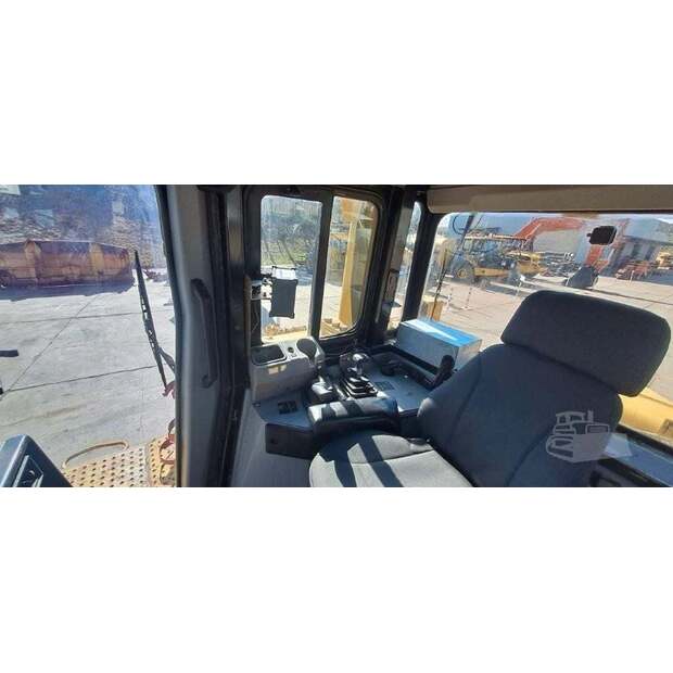 2014 كاتربيلر D8R-42516450