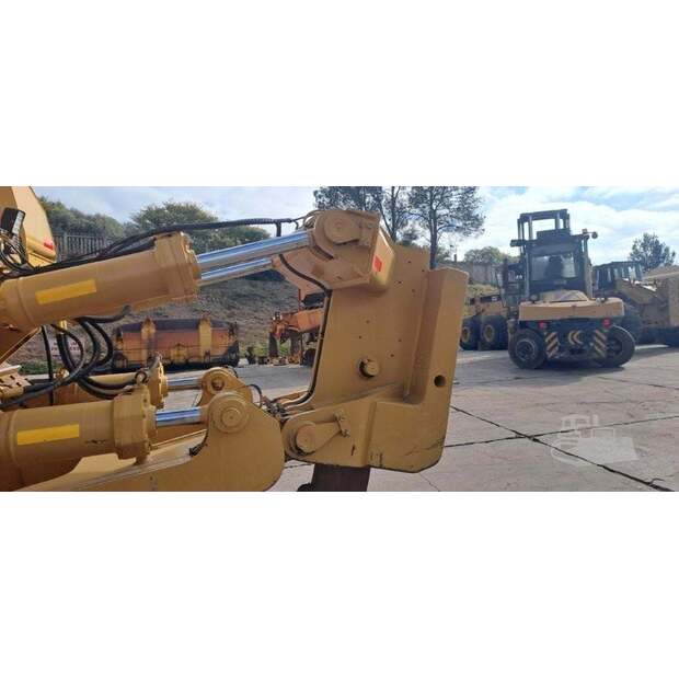 2014 Caterpillar D8R-42516564