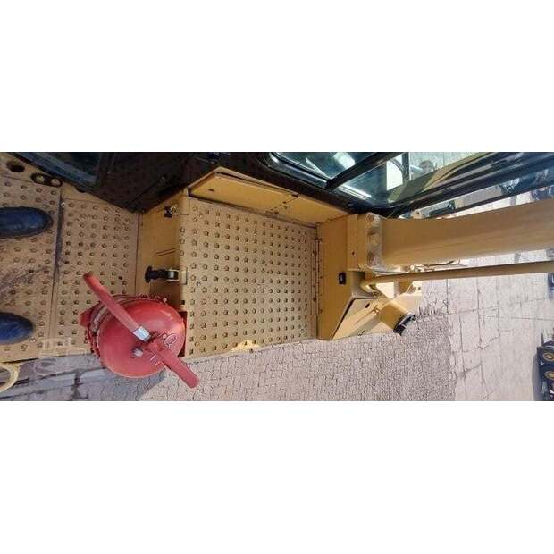 2014 Caterpillar D8R-42516568