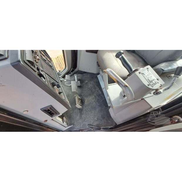2014 Caterpillar D8R-42516589